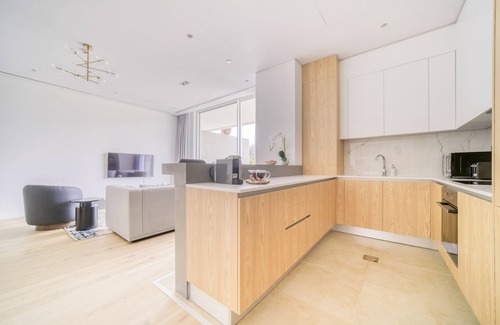 Dubai Apartment | Al Barari Stella Stays