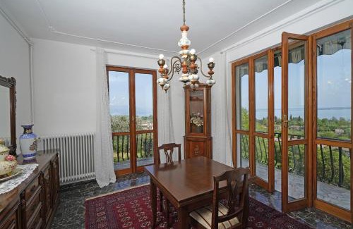 Padenghe sul Garda Apartment | Al Castello by Wonderful Italy