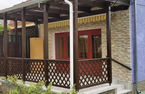 Bukfurdo House | Al Do Apartman