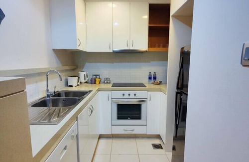Al Raha Beach Apartment | Al Rahbah 1B 207 · Modern 2BR Apartment - Beach Access