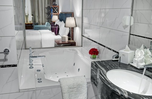 Al Jubail Hotel | Al Reem Village Hotel