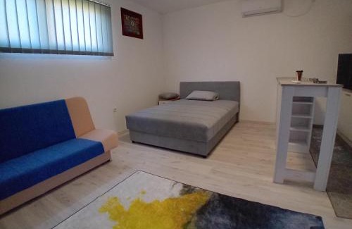 Inija Apartment | AlejaPark Inđija