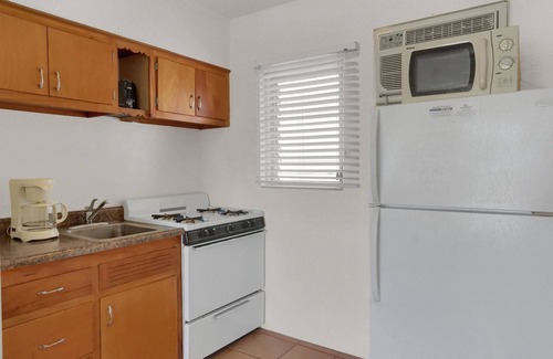 Wildwood Crest Hotel | Ala Kai Motel