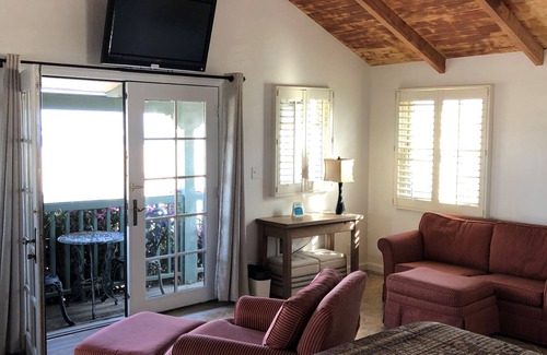 West Beach Hotel | Ala Mar by the Sea