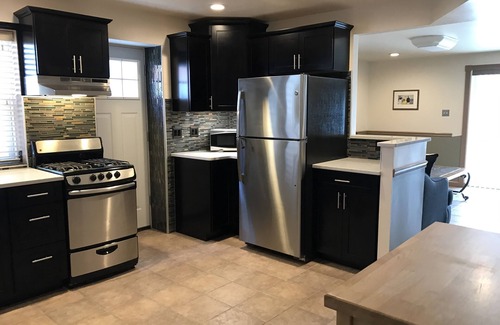 Wildwood Hotel | Ala Moana Motel