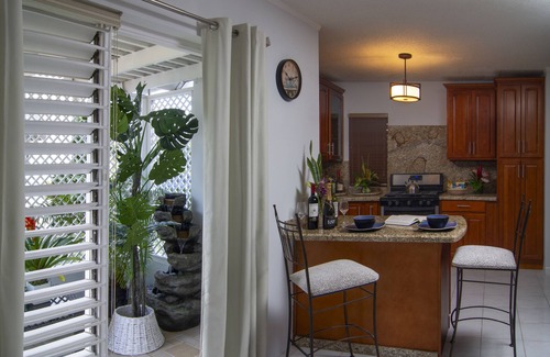 IronShore Estates Cottage | Alamanda Cottage at Serenity