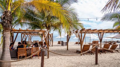 La Cruz de Huanacaxtle Apartment | Alamar - Oceanview Condos with Beach Club Resort Access