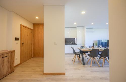 Aveiro Apartment | Alameda 74 Luxury incl Parking by Home Sweet Home Aveiro