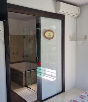 Penha House | Alameda das Palmeiras is your perfect getaway!