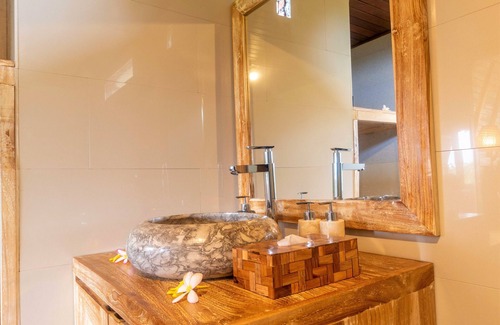 Ababi Bed & Breakfast | AlamGangga Villas Tirta Gangga