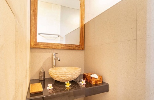 Ababi Bed & Breakfast | AlamGangga Villas Tirta Gangga