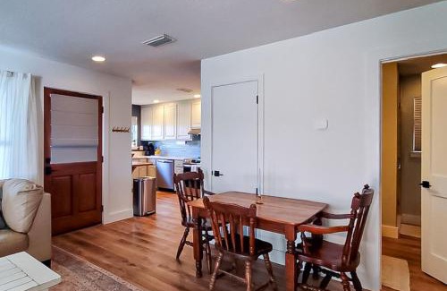 Ocean City House | Alan House - Unit B (Smaller Unit)