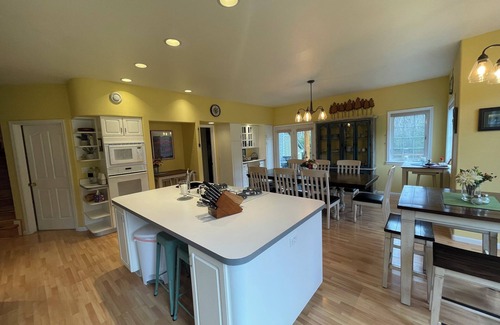 Bear Creek House | Alaska Bear Lodge LLC