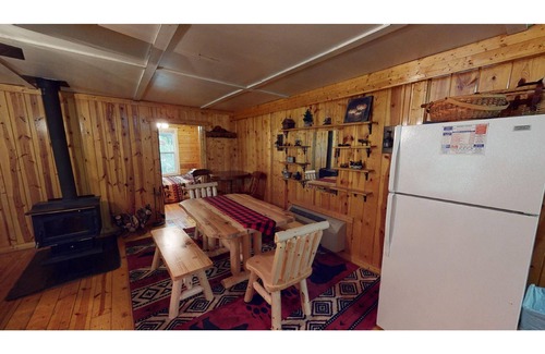 Nelsonville Cabin | Alaska Cabin - Seculded on 80 Acres