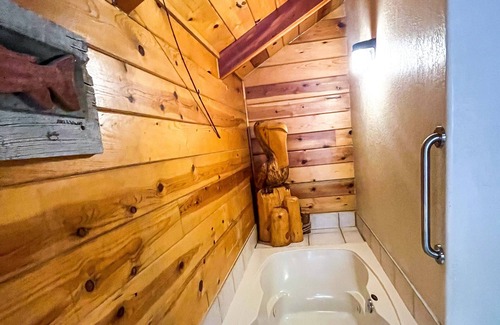 Ogden Cabin | Alaskan Inn