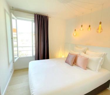 Pointe Croisette Apartment | Alba DeLuxe - 3 Bedroom Pointe Croisette, by Welcome to Cannes