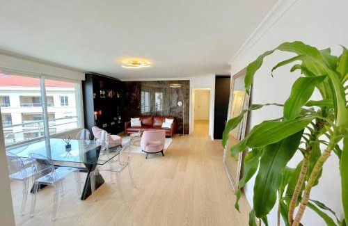 Pointe Croisette Apartment | Alba DeLuxe - 3 Bedroom Pointe Croisette, by Welcome to Cannes