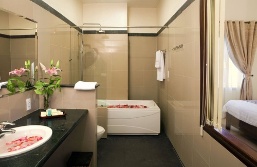 Hue City Centre Hotel | Alba Hotel
