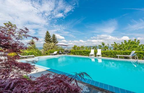 Alba Apartment | Alba View Apartment with Pool