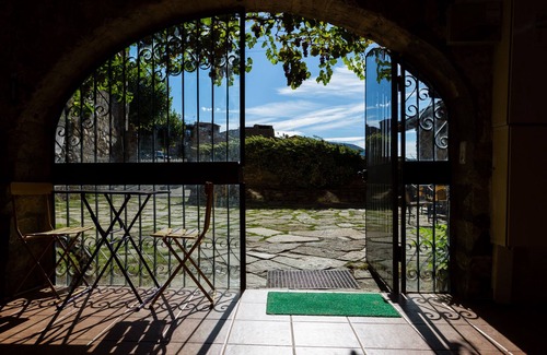 Salas de Pallars Apartment | Alberg La Solana - 34 - Quadruple Room (4 - 5 Guests)