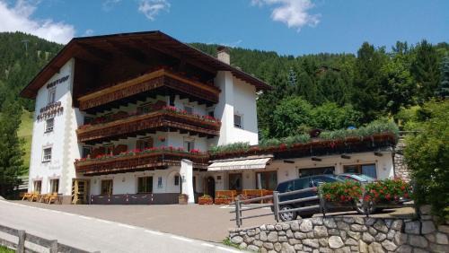 Corvara in Badia Hotel | Albergo Alisander