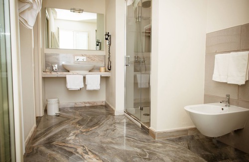 Fosdinovo Hotel | Albergo la Castellana
