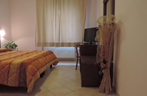 Abbadia San Salvatore Hotel | Albergo Ristorante Pizzeria La Bocca di Bacco