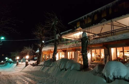 Fiumalbo Hotel | Albergo Ristorante Il Laghetto