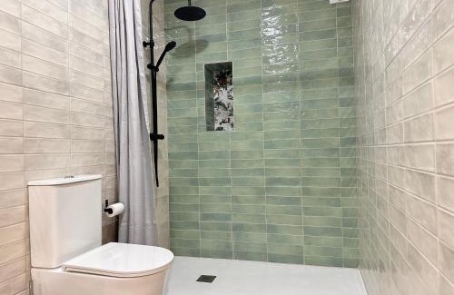 En Corts Apartment | Alberola Industrial Style
