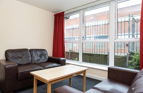 Liverpool Hotel | Albert Court - Campus Accommodation