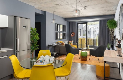 Cape Town City Centre Apartment | Albert Road Wex Apartment