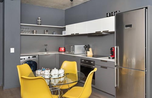 Cape Town City Centre Apartment | Albert Road Wex Apartment