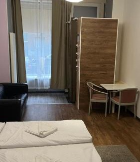 Schoeneberg House | Albert rooms