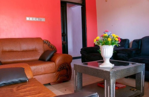 Western Uganda National Parks Hotel | Albertine Rock Hotel