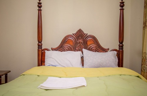 Kabale Hotel | Albertine Tourist Resort