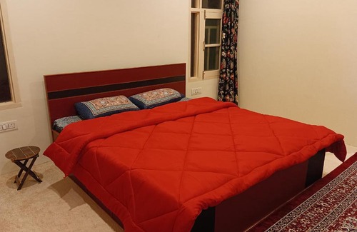 Nishat-Shalimar House | Alborz