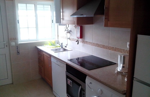 Pata de Baixo Apartment | Albufeira 1 Bedroom Apartment 5 min From Falesia Beach and Close to Center! D