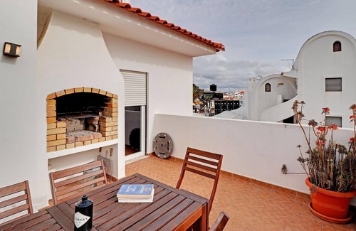 Areias de Sao Joao Apartment | Albufeira Central 1 by Homing