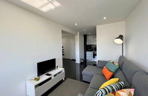 The Strip Apartment | Albufeira Central 2 by Homing