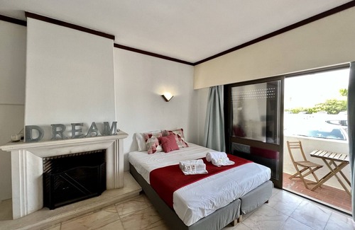 Areias de Sao Joao Apartment | Albufeira Central 3 With Pool by Homing