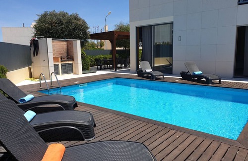 Santa Eulalia Villa | Albufeira Oura Beach 4BR Villa Marisa