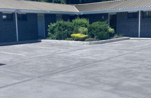 Albury Hotel | Albury Garden Court Motel