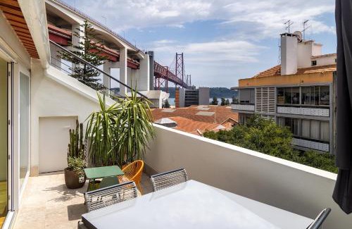 Santo Amaro Apartment | Alcântara Blue Flats