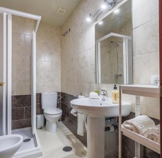 Alcala Del Rio Apartment | Alcalá del rio 2B