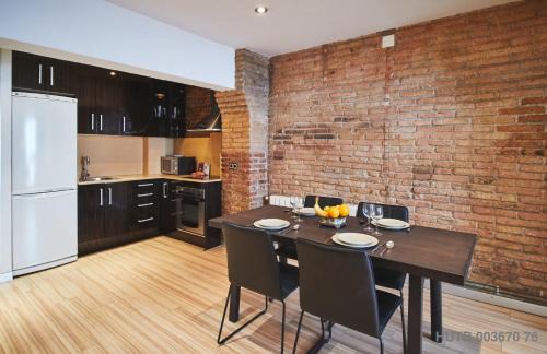 el Camp d'en Grassot i Gracia Nova Apartment | Alcam Alio 1