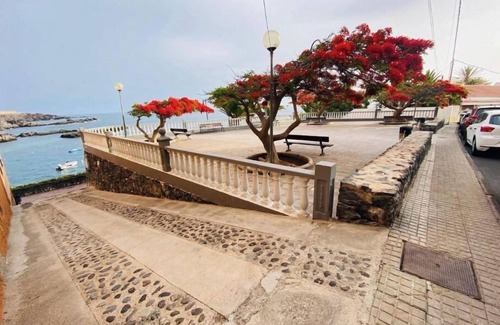 Alcala Apartment | ALCAMAR 3 BEDROOM APARTMENT CLOSE TO THE SEA!