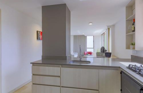 La Aguacatala Apartment | Alcazar de oviedo by Host Medellin