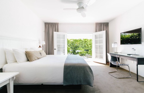 Old Las Palmas Hotel | Alcazar Palm Springs