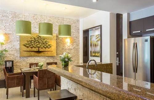 Downtown Condo | Aldea Thai 06 by Tripintravel