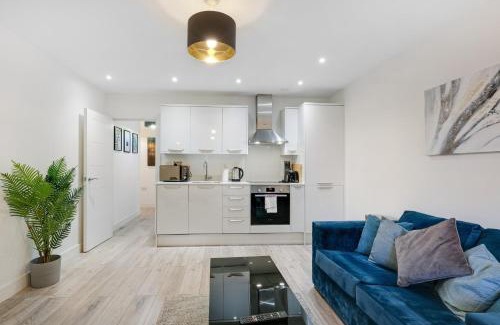 Bushey Apartment | Aldenham Road 1 Bedroom Apartment Next to Bushey Station